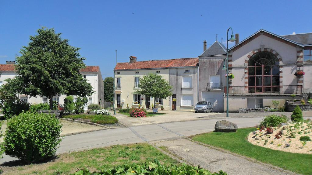 Chambres D'Hotes Bienvenue L'Absie Exterior photo