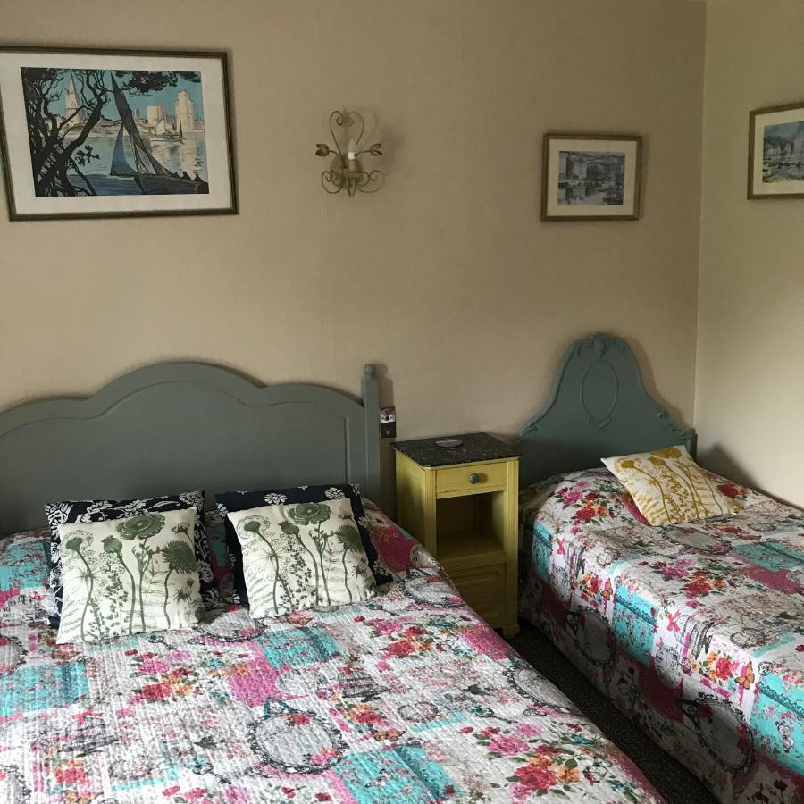 Chambres D'Hotes Bienvenue L'Absie Exterior photo